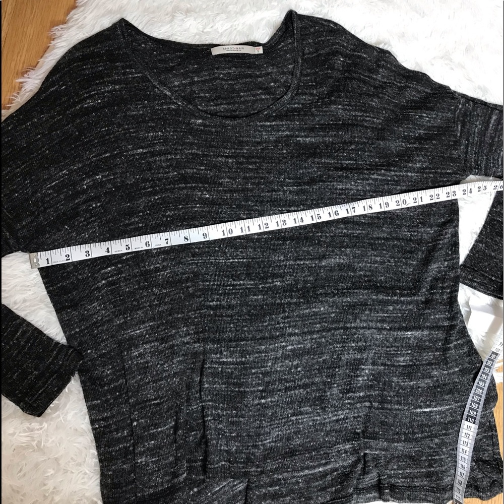 🛍 Pull Over Sweater - Picture 4 of 5